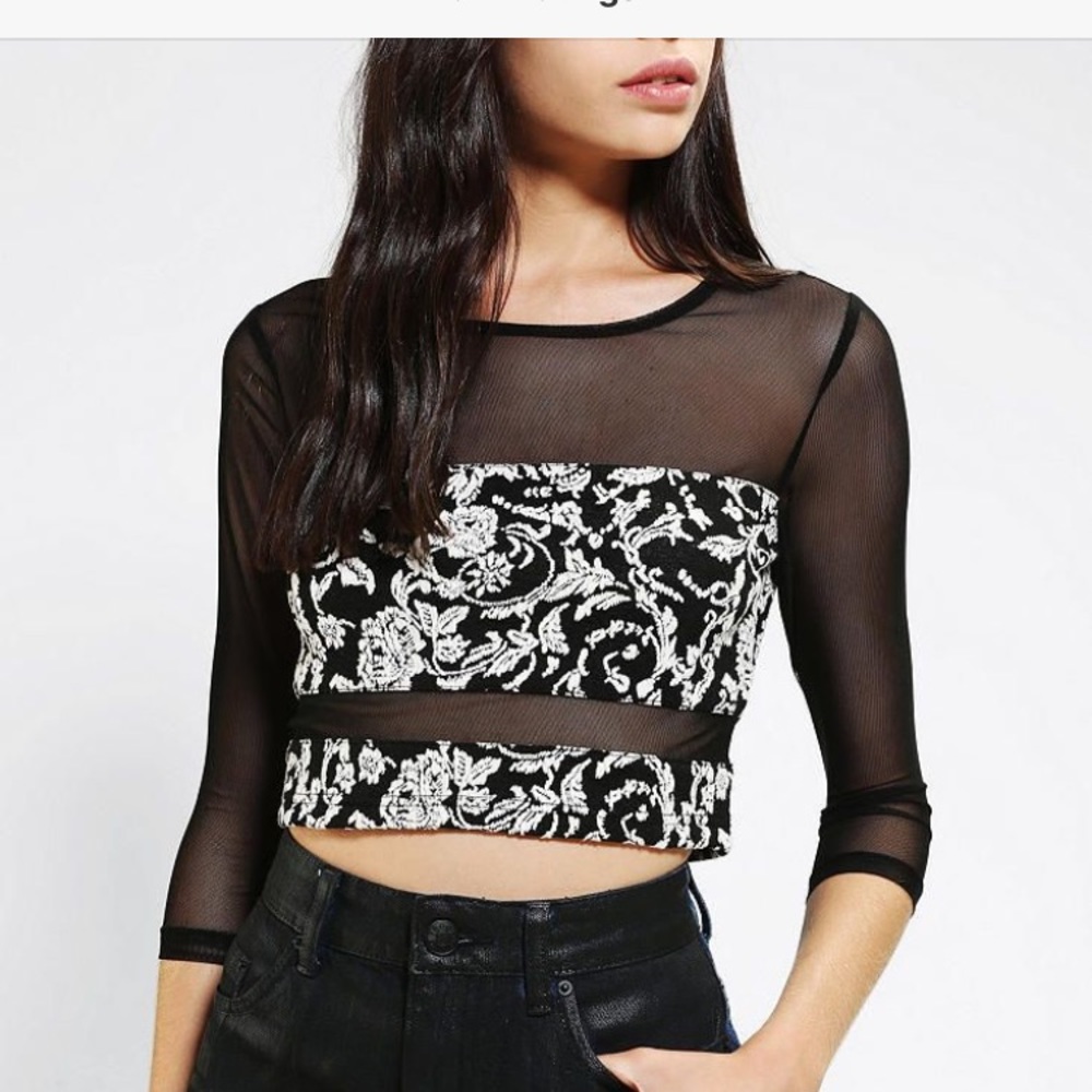 ❄️HOST PICK Urban Outfitters Sparkle & Fade Top